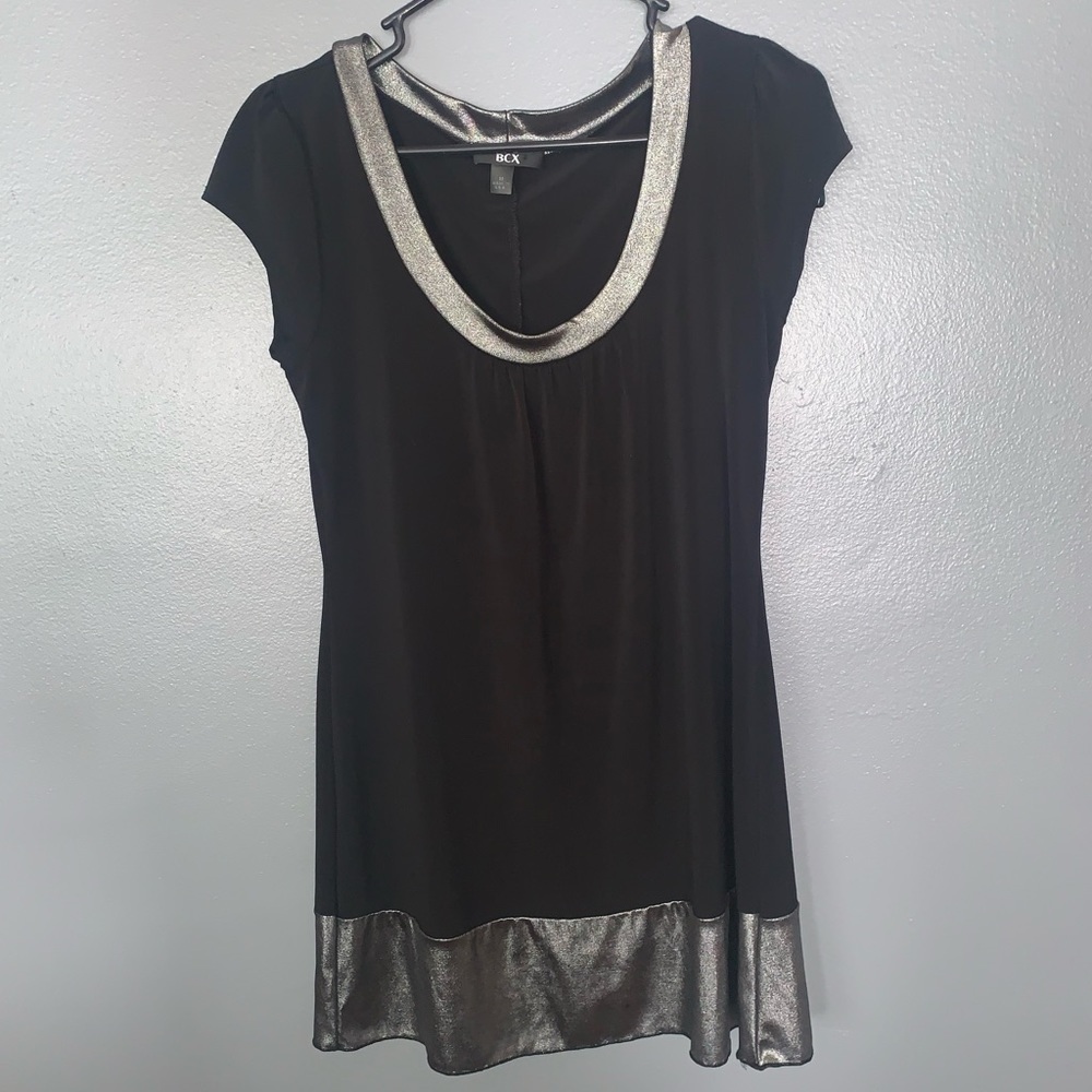 BCX brand long flowing blouse.